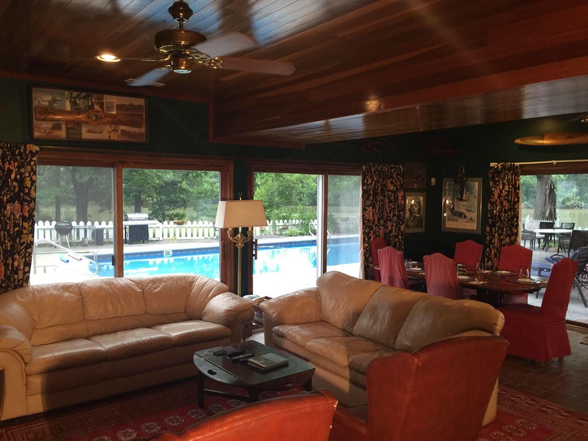 Miles River Guest House Easton Exterior foto